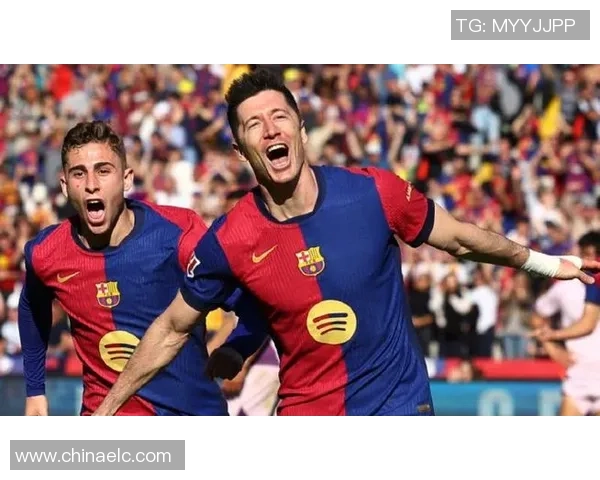 西甲精彩对决巴萨凭乌龙球险胜那不勒斯全场沸腾