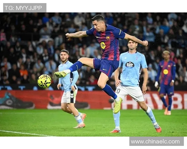 西甲惊现冷门利物浦3-0战胜曼城补时进球点燃全场激情