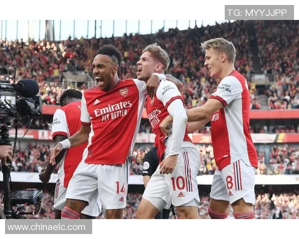 阿森纳大胜AC米兰五球狂潮足总杯赛后点评引发热议
